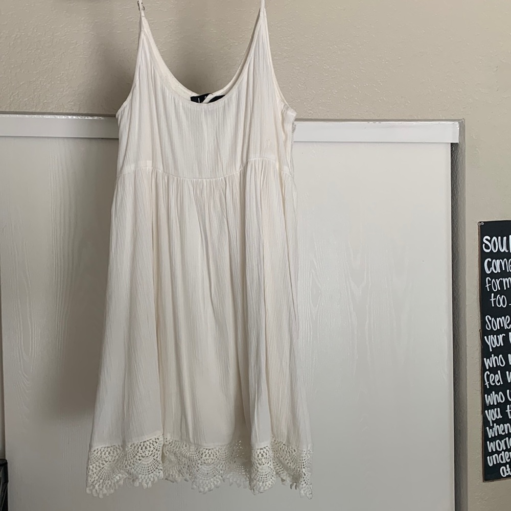 White lace dress